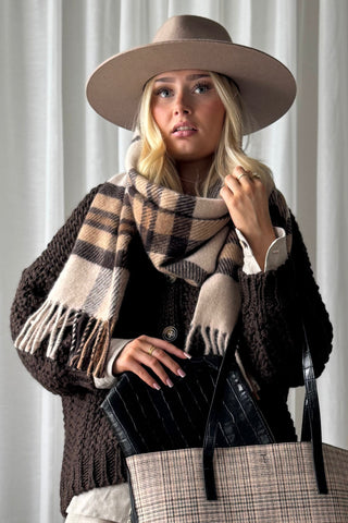 Alex ruutuhuivi, beige