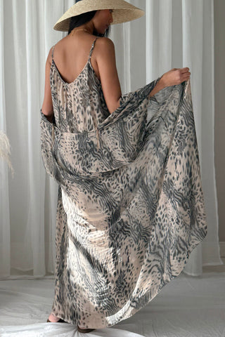 Alyssa silkkiviskoosimekko, soft leo print