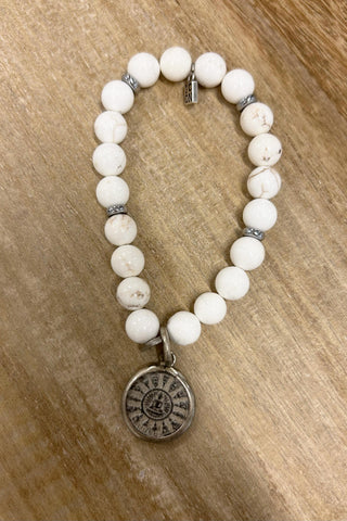 Buddha rannekoru, howlite