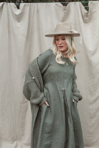 Gisela pellavamekko, camo