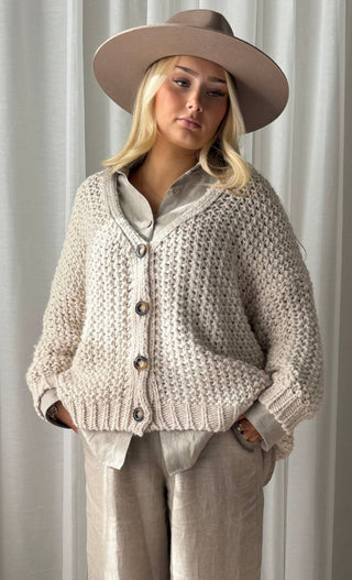 Hygge cardigan, off white