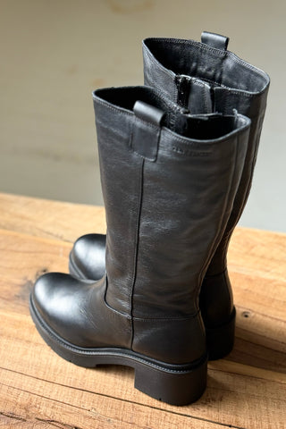 Jill bootsit, musta