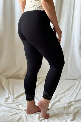 Bamboo Lace leggingsit, musta
