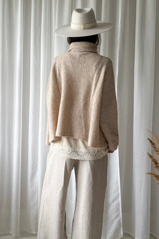 Marlene alpakkasekoitepooloneule, beige