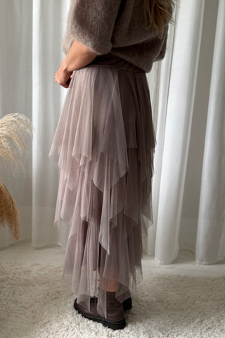 Rosie tyllihame, taupe