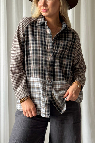 Checkered flannel shirt, brown
