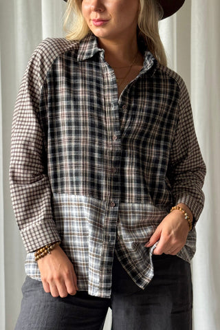 Checkered flannel shirt, brown