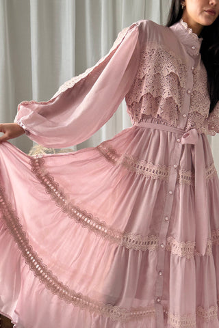 Venezia mekko, pinkki