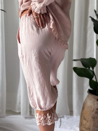 Arabella linen capris, light pink