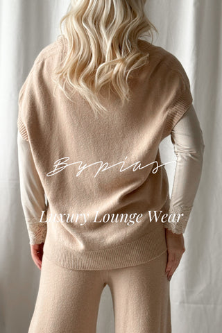 In Harmony knitted vest, beige