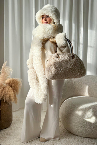 Fluffy bucket hattu, offwhite