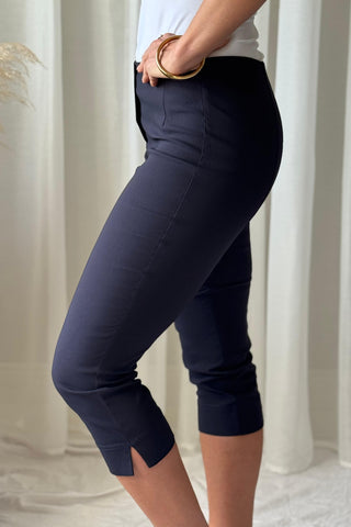Ina stretch caprit, navy