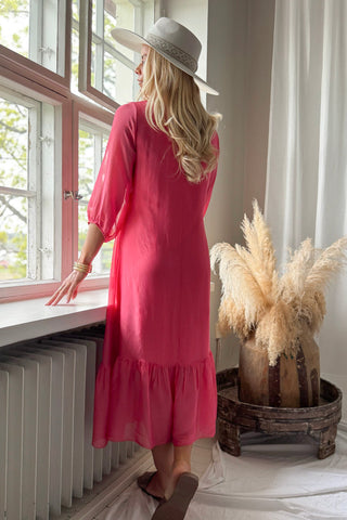 Jaqueline silkkiviskoosimekko, coral